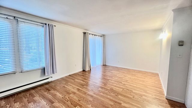 1 Cinnamon Springs 1, South Windsor, CT 06074