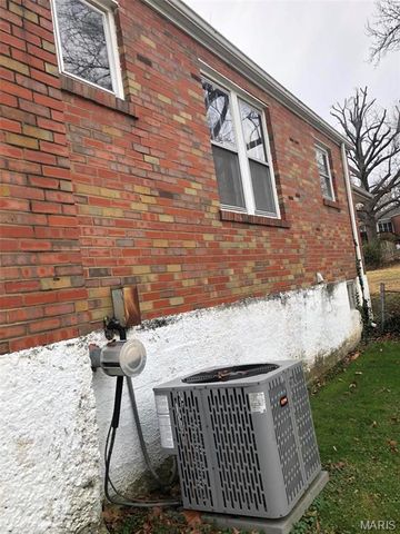 2503 Louis Avenue, Brentwood, MO 63144