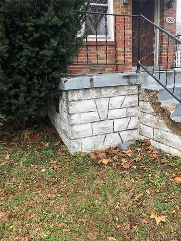 2503 Louis Avenue, Brentwood, MO 63144