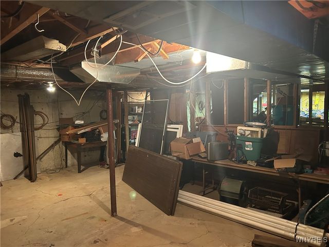 19 Schultz Road, Orchard Park, NY 14127