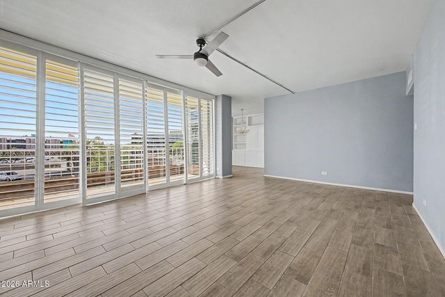 207 W CLARENDON Avenue B2, Phoenix, AZ 85013