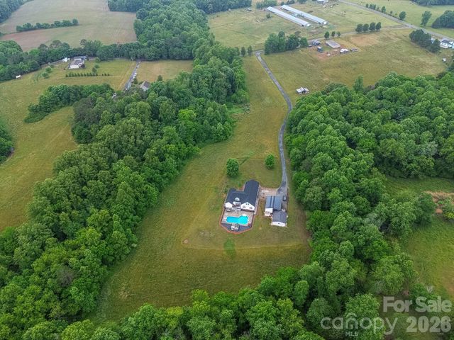 3127 Yorkshire Lane, Boonville, NC 27011