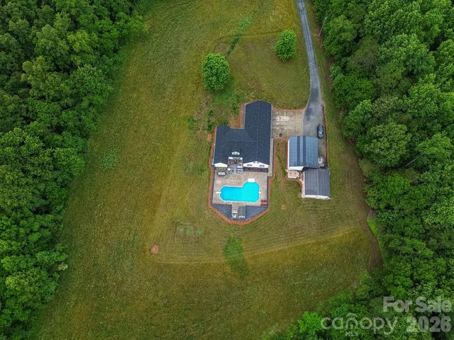 3127 Yorkshire Lane, Boonville, NC 27011