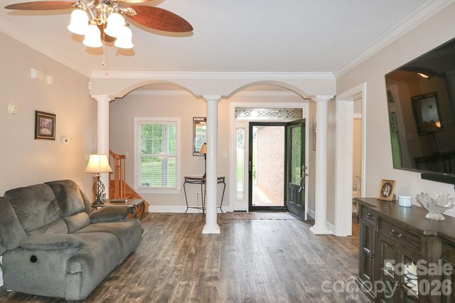 3127 Yorkshire Lane, Boonville, NC 27011