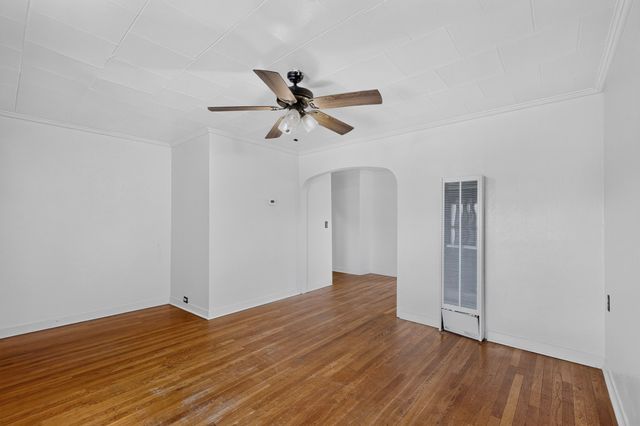 918 Hickox, Santa Fe, NM 87505