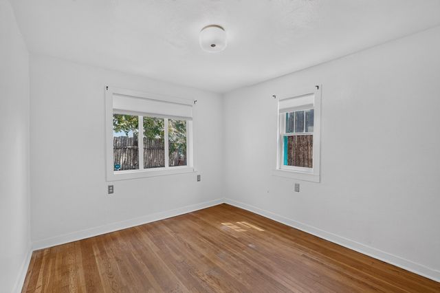 918 Hickox, Santa Fe, NM 87505