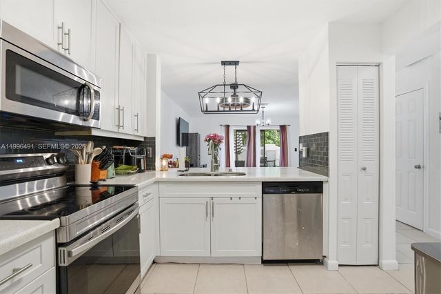 11719 NW 11th Street, Pembroke Pines, FL 33026