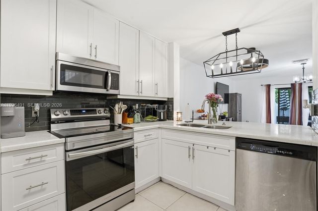 11719 NW 11th Street, Pembroke Pines, FL 33026