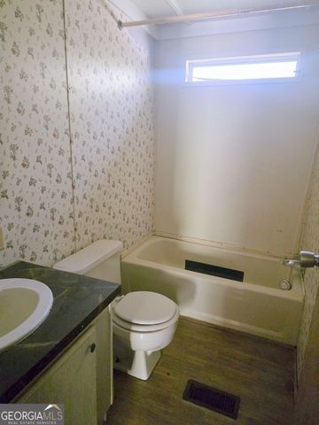 15 Shady Lane, Jackson, GA 30233