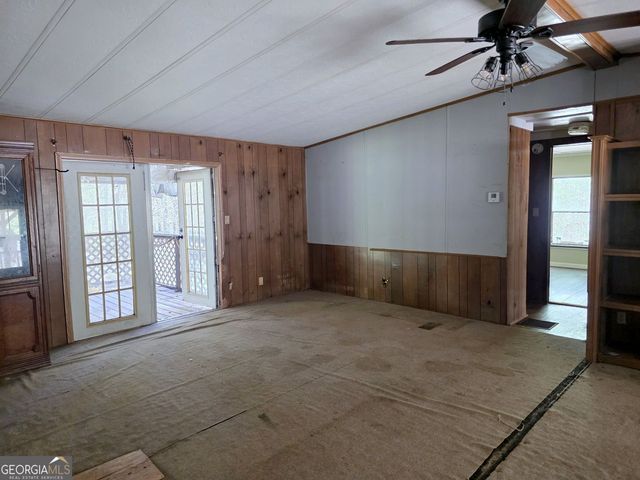15 Shady Lane, Jackson, GA 30233