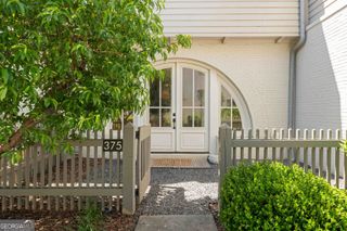 375 Sage Lane, Fayetteville, GA 30214