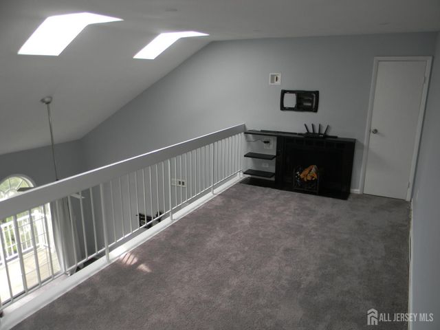 2706 Commons At Kingswood Drive, East Brunswick, NJ 08816