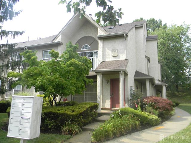 2706 Commons At Kingswood Drive, East Brunswick, NJ 08816