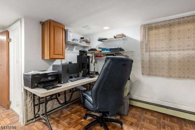 54 Bedford Ave, Teaneck Twp., NJ 07666