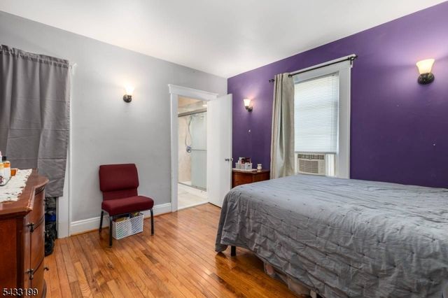 54 Bedford Ave, Teaneck Twp., NJ 07666