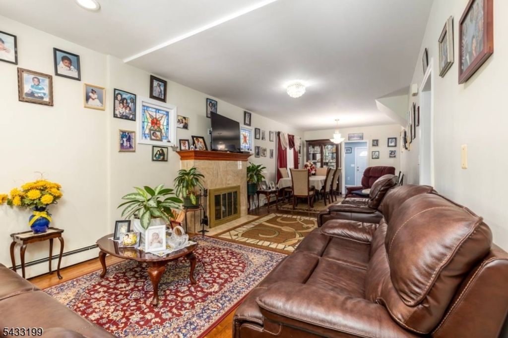54 Bedford Ave, Teaneck Twp., NJ 07666 — photo 4