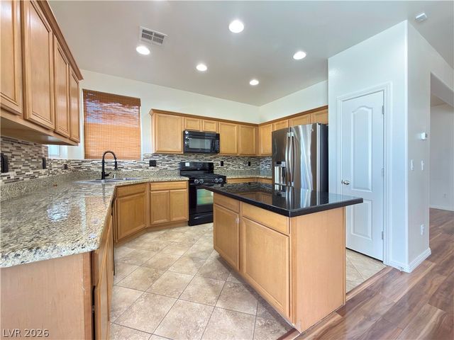 1117 Cactus Rock Street, Henderson, NV 89011