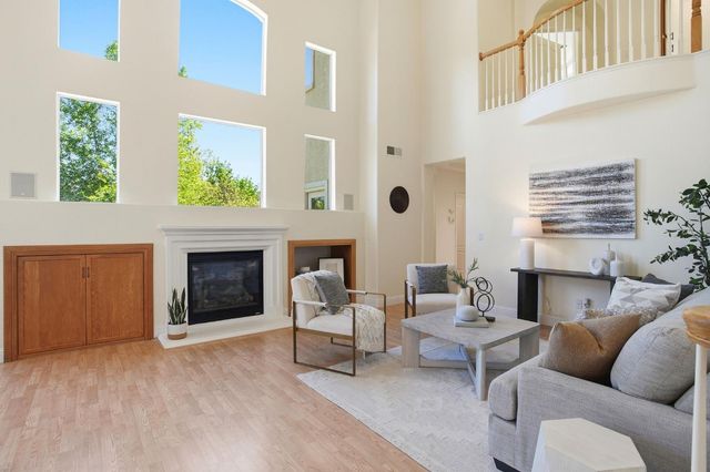 848 Morningside Dr, Folsom, CA 95630