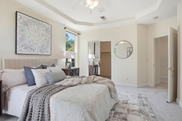 848 Morningside Dr, Folsom, CA 95630