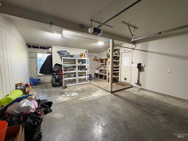 1521 N Plateau Ave, Caldwell, ID 83605