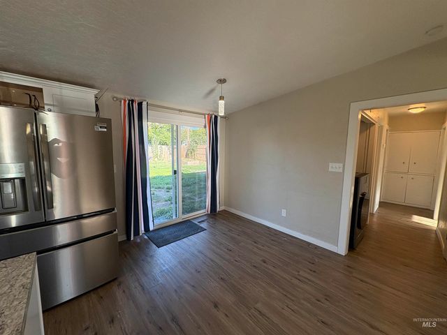 1521 N Plateau Ave, Caldwell, ID 83605