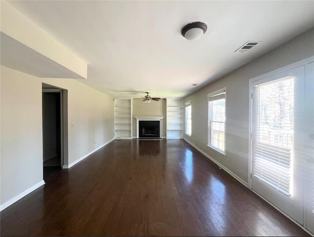 450 Mikasa Drive, Alpharetta, GA 30022