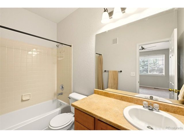 7213 S Laredo St 112, Aurora, CO 80016