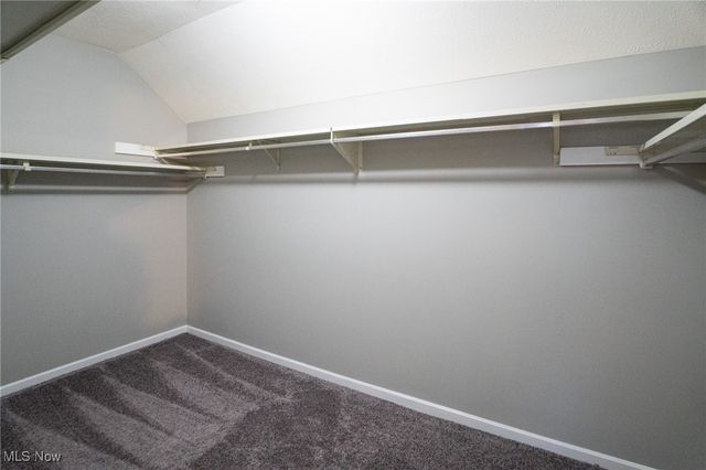 4985 Searls Drive NW, North Canton, OH 44720