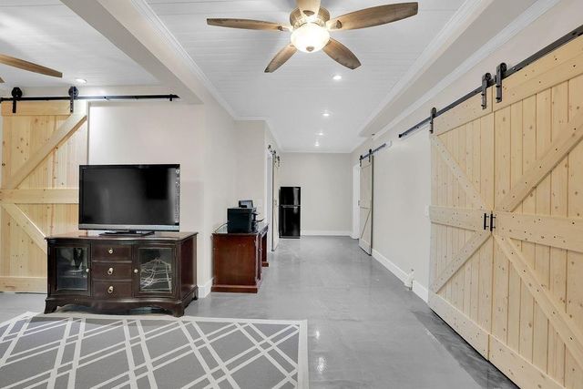 2075 Pine Tree Drive B2, Buford, GA 30518