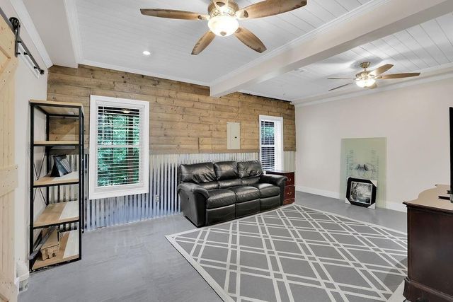 2075 Pine Tree Drive B2, Buford, GA 30518