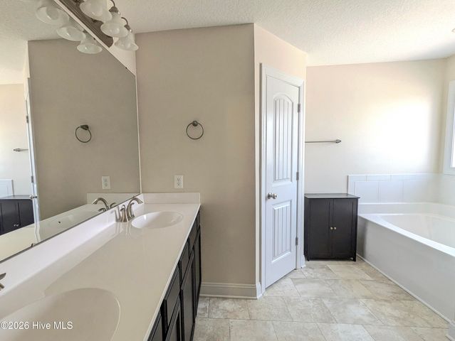 307 Lonesome Dove Court, Maysville, NC 28555