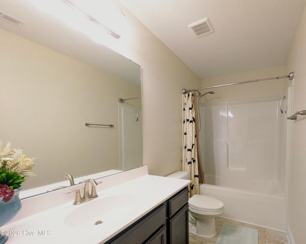 307 Lonesome Dove Court, Maysville, NC 28555