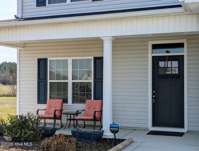 307 Lonesome Dove Court, Maysville, NC 28555