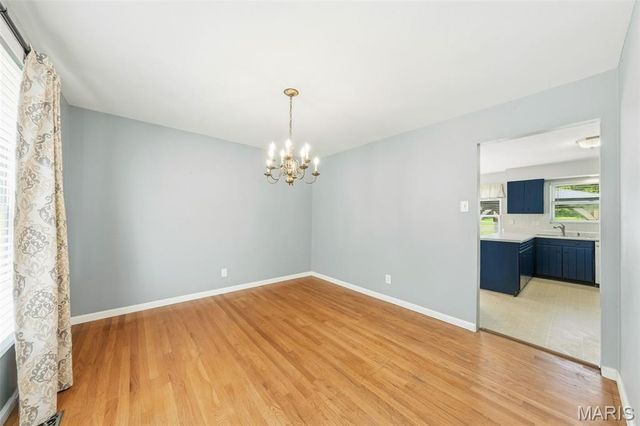 10246 Gregory Court, St Louis, MO 63128