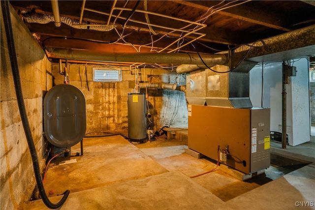 654 Military Road, Salisbury, NY 13329