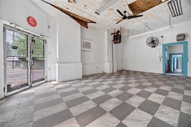 216 Beltzhoover Ave, Beltzhoover, PA 15210