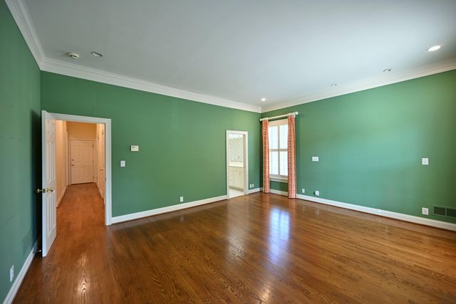 206 Coralberry Road, Louisville, KY 40207