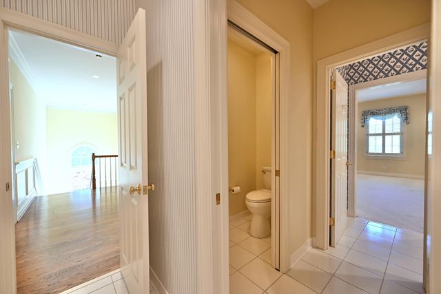 206 Coralberry Road, Louisville, KY 40207