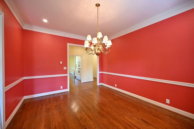 206 Coralberry Road, Louisville, KY 40207