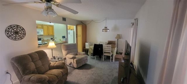 180 MAGNOLIA WOODS COURT 19A, Deltona, FL 32725