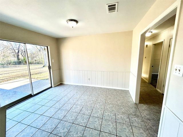 140 VZ County Road 2153, Canton, TX 75103