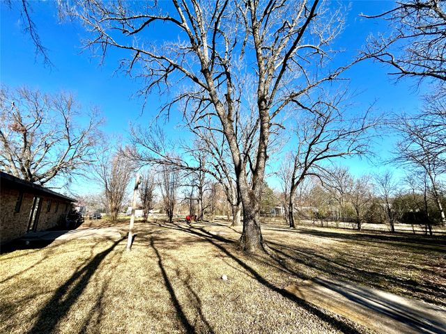 140 VZ County Road 2153, Canton, TX 75103