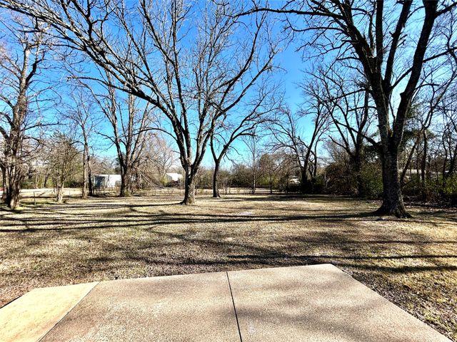 140 VZ County Road 2153, Canton, TX 75103