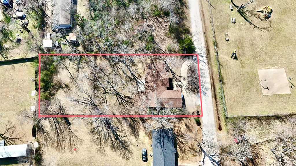 140 VZ County Road 2153, Canton, TX 75103