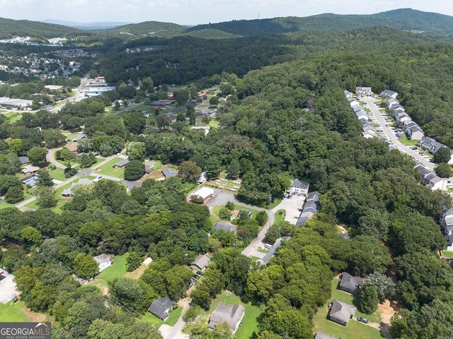 12 Corinth Road, Cartersville, GA 30121
