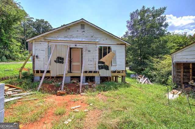12 Corinth Road, Cartersville, GA 30121