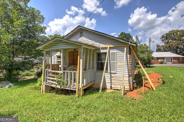 12 Corinth Road, Cartersville, GA 30121