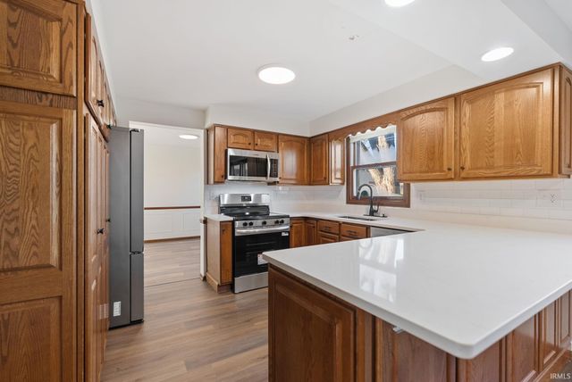 4918 Live Oak Court, Fort Wayne, IN 46804