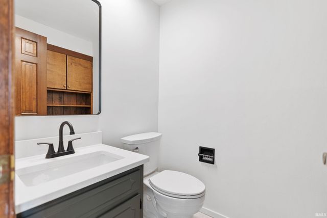 4918 Live Oak Court, Fort Wayne, IN 46804