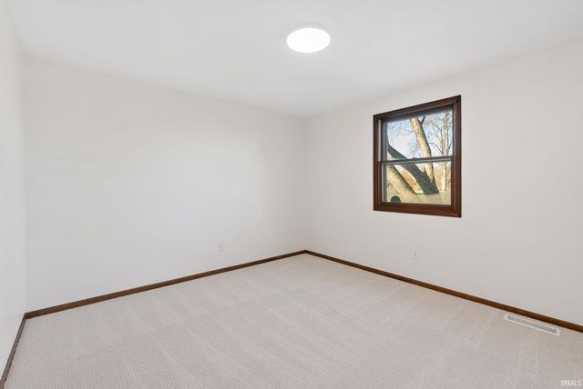 4918 Live Oak Court, Fort Wayne, IN 46804